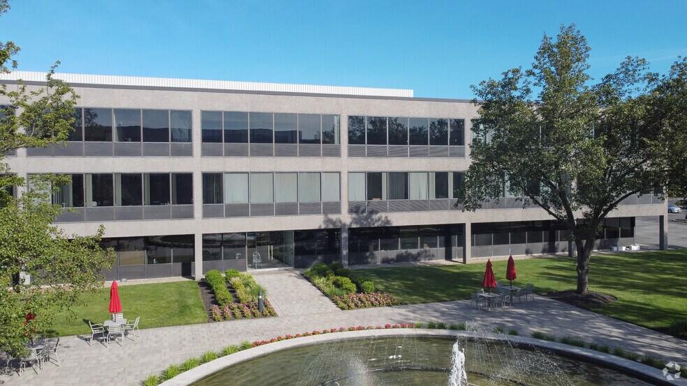 800 Lanidex Plz, Parsippany, NJ à louer - Photo de l’immeuble – Image 2 sur 6