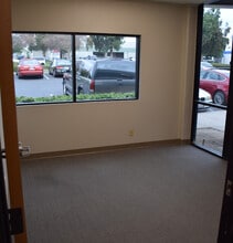 12350 Doherty St, Riverside, CA à louer Photo intérieure– Image 2 sur 7