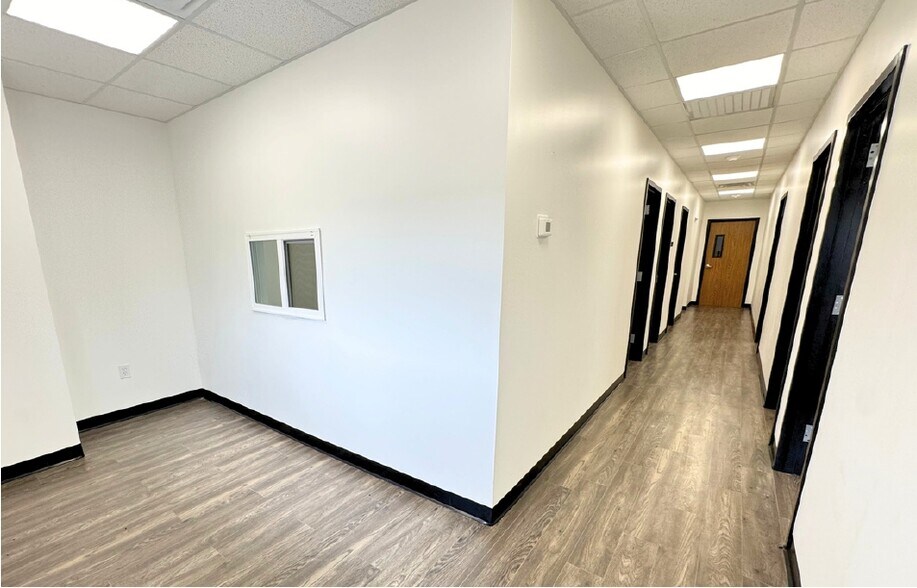 22810 Hufsmith Kohrville Rd, Tomball, TX à louer - Photo intérieure – Image 3 sur 12