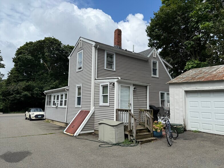 775 Union St, Rockland, MA à vendre - Photo de l’immeuble – Image 3 sur 8