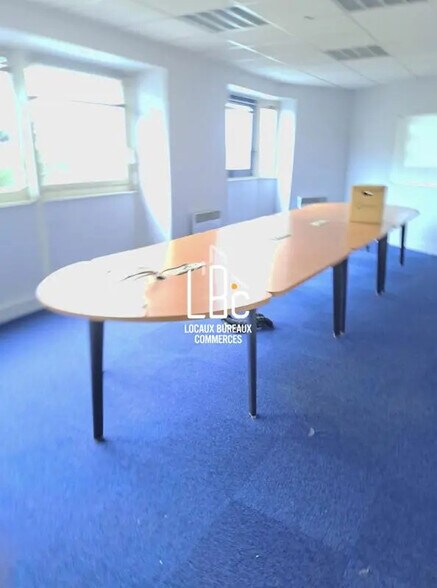 Bureau dans Nantes à louer - Photo de l’immeuble – Image 3 sur 13
