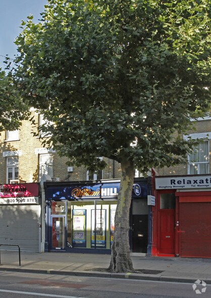60 Shepherds Bush Rd, Londres à louer - Photo de l’immeuble – Image 3 sur 4