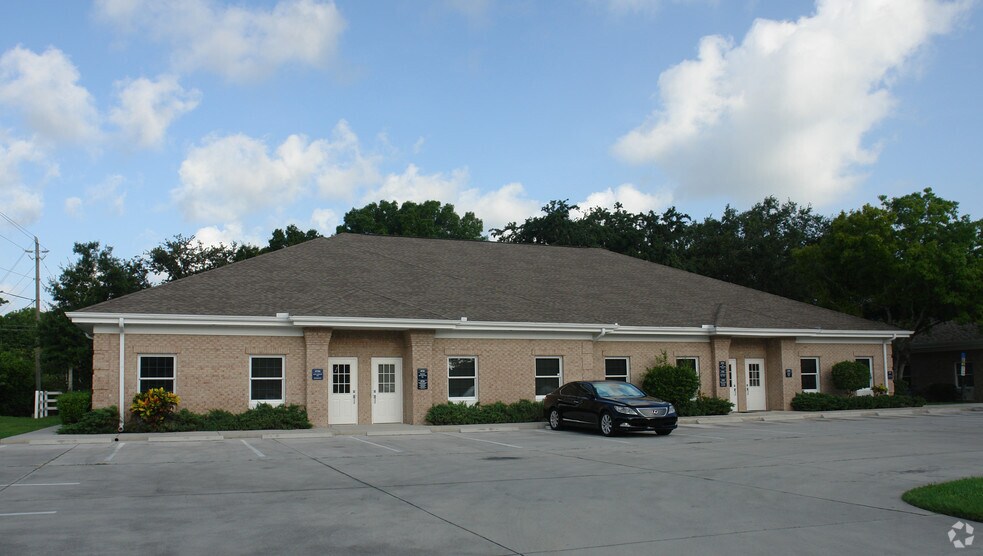 6718-6726 Lone Oak Blvd, Naples, FL à louer - Photo principale – Image 1 sur 8