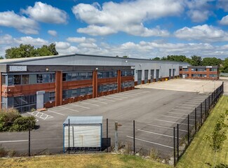 Plus de détails pour Lynwell Rd, Manchester - Industriel/Logistique à louer