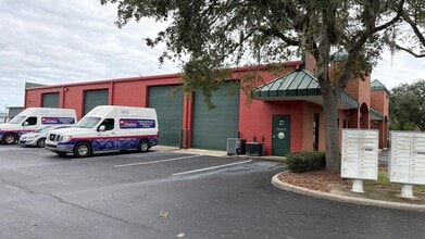 1440 N Nova Rd, Daytona Beach, FL à louer Photo intérieure– Image 2 sur 4