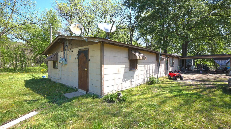 Solomon Greenville MS portefeuille de 2 biens à vendre sur LoopNet.fr - Photo de l’immeuble – Image 2 sur 7