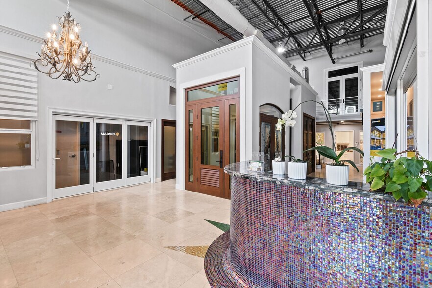 5401 N Haverhill Rd, West Palm Beach, FL à vendre - Photo de l’immeuble – Image 3 sur 17