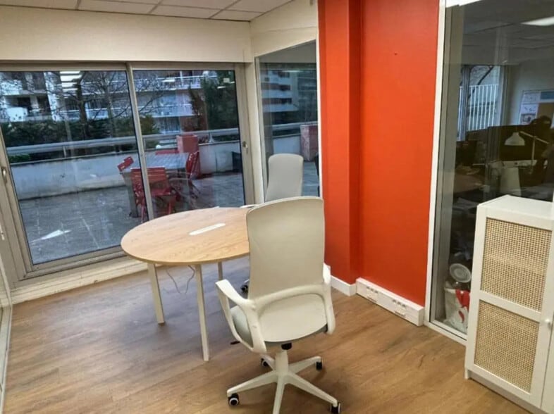 70 Rue De Crimée, Paris à louer - Photo intérieure – Image 3 sur 6