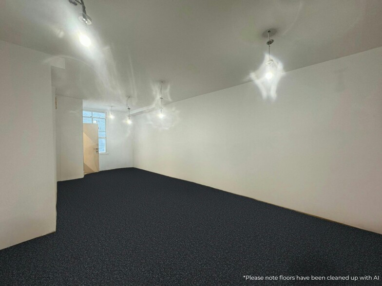 25-25A Warren St, Londres à louer - Photo de l’immeuble – Image 3 sur 3