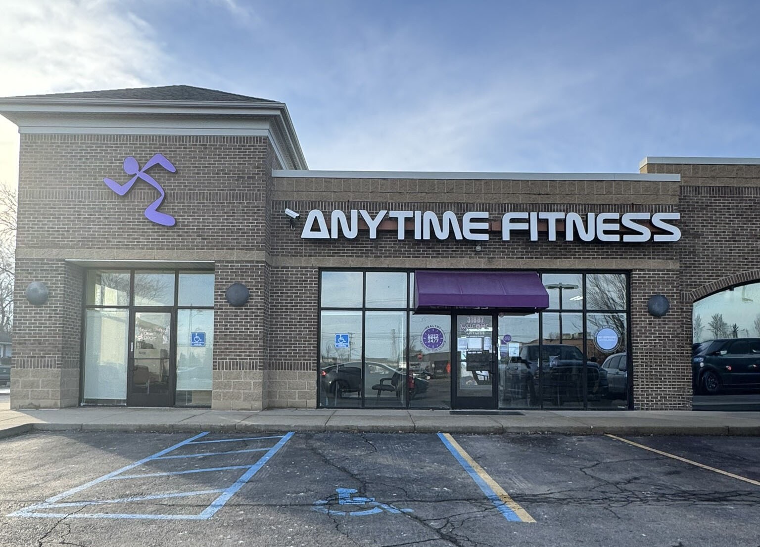 31887-31917 Utica Rd, Fraser, MI à louer Photo principale– Image 1 sur 10