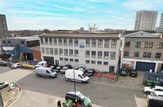 Plus de détails pour 31 Colville Rd, Londres - Industriel/Logistique à vendre