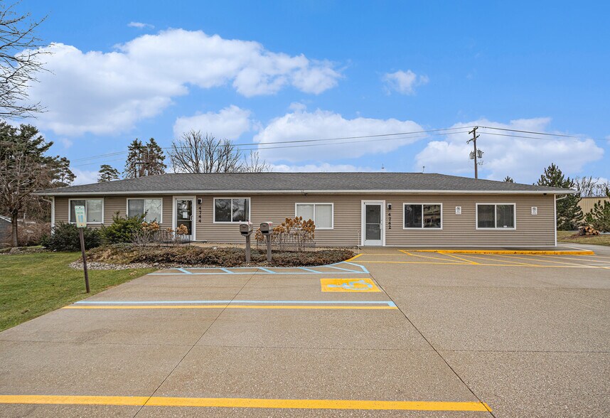 4744 Beckley Rd, Battle Creek, MI à vendre - Photo de l’immeuble – Image 2 sur 28