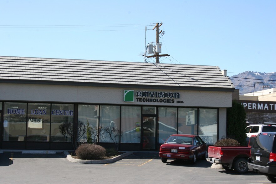 500 N Wenatchee Ave, Wenatchee, WA à louer - Photo de l’immeuble – Image 3 sur 6
