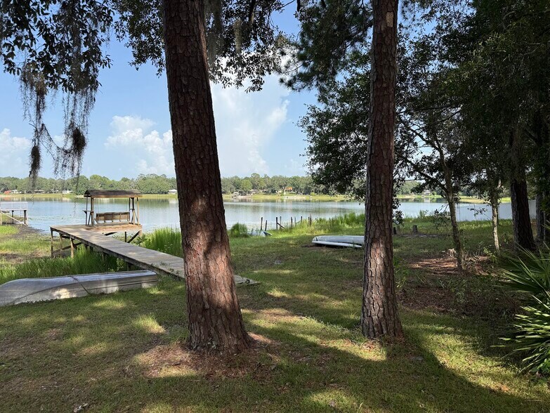 16397 5th St, Silver Springs, FL à vendre - Photo de l’immeuble – Image 2 sur 29