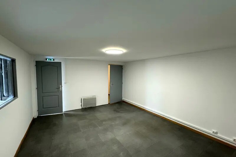 11 Avenue De La Fontanisse, Lunel à louer - Photo de l’immeuble – Image 3 sur 4