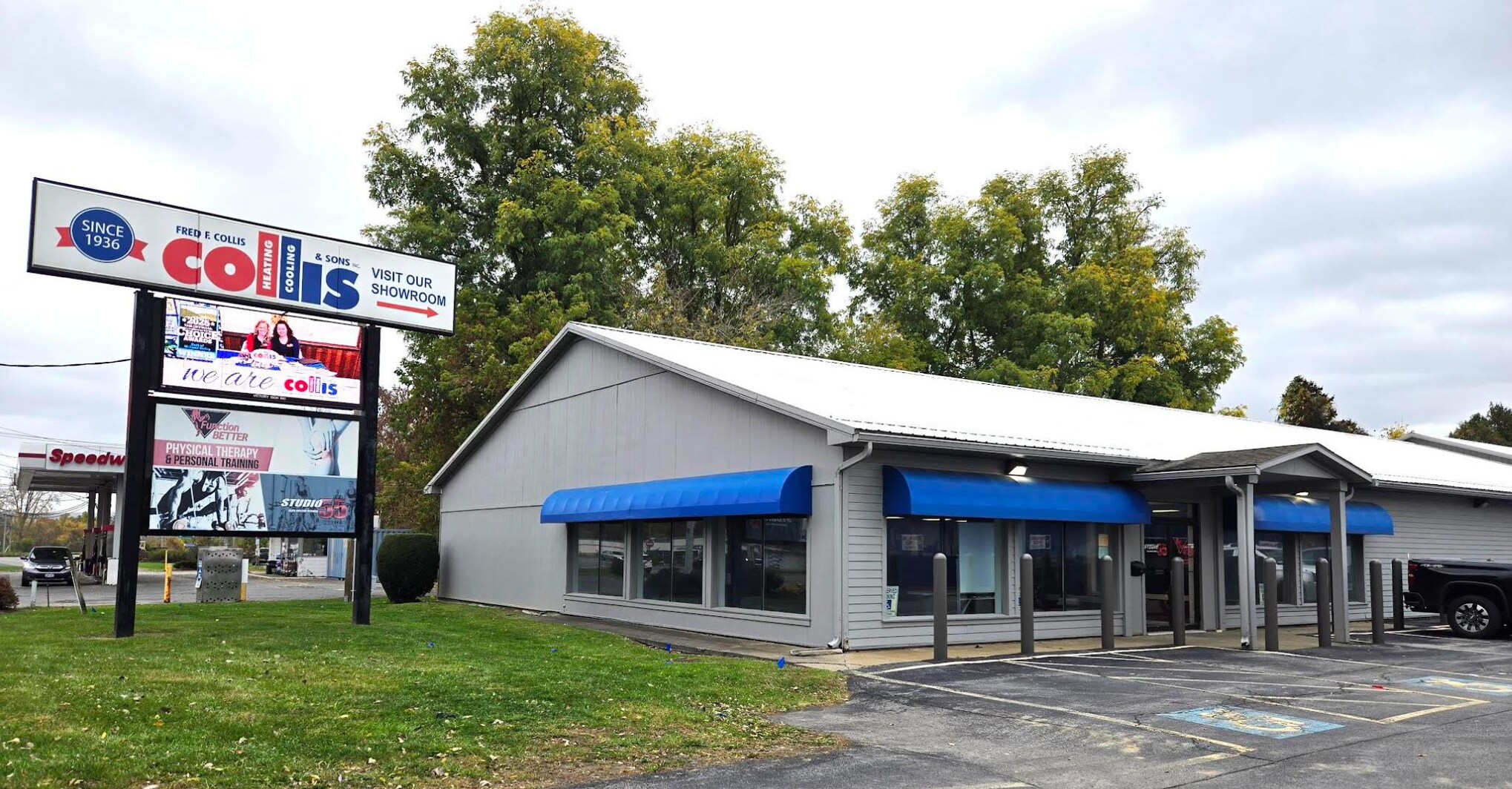5092 Commercial Dr, Yorkville, NY à louer Photo de l’immeuble– Image 1 sur 2