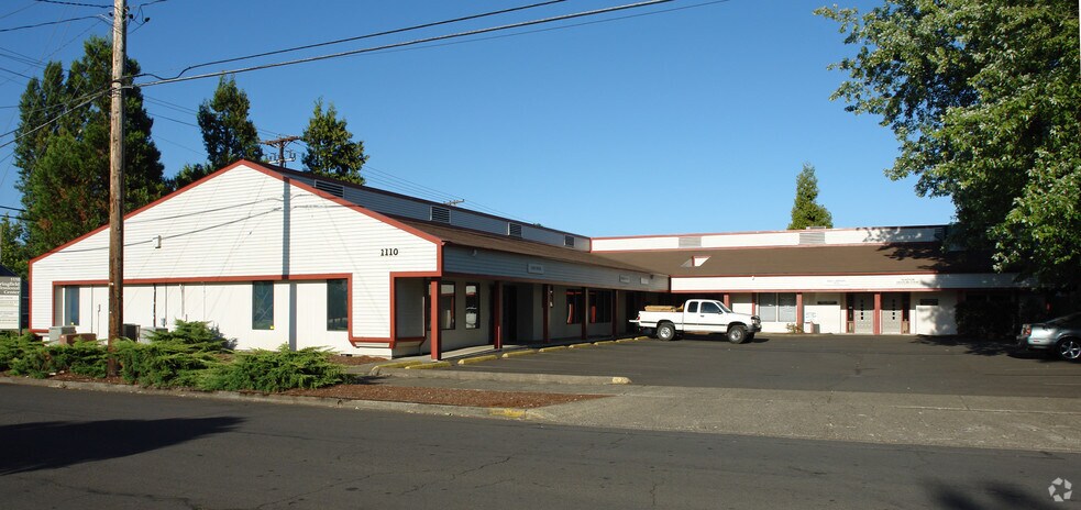 1110 18th St, Springfield, OR à louer - Photo de l’immeuble – Image 2 sur 4