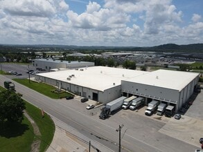 7119 Centennial Blvd, Nashville, TN à vendre Photo intérieure– Image 1 sur 4