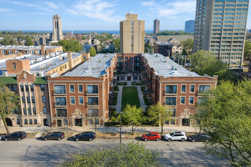 97-Unit Kenwood Portfolio portefeuille de 2 biens à vendre sur LoopNet.fr - Photo de l’immeuble – Image 3 sur 7