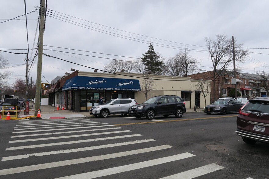 2913-2923 Avenue R, Brooklyn, NY à louer - Photo de l’immeuble – Image 2 sur 2