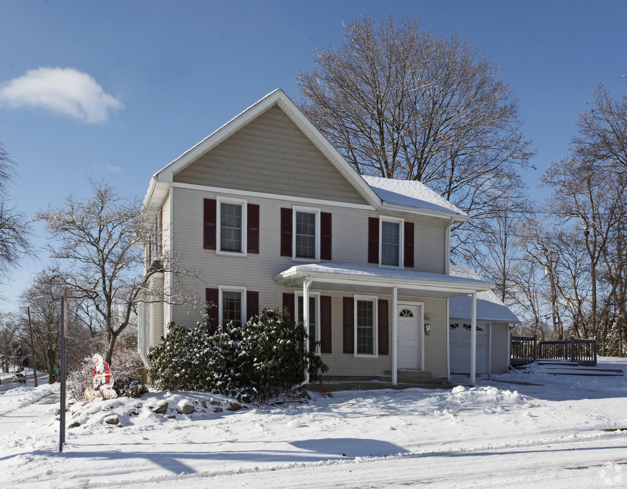 101 N Lewis St, Saline, MI à vendre Photo principale– Image 1 sur 7