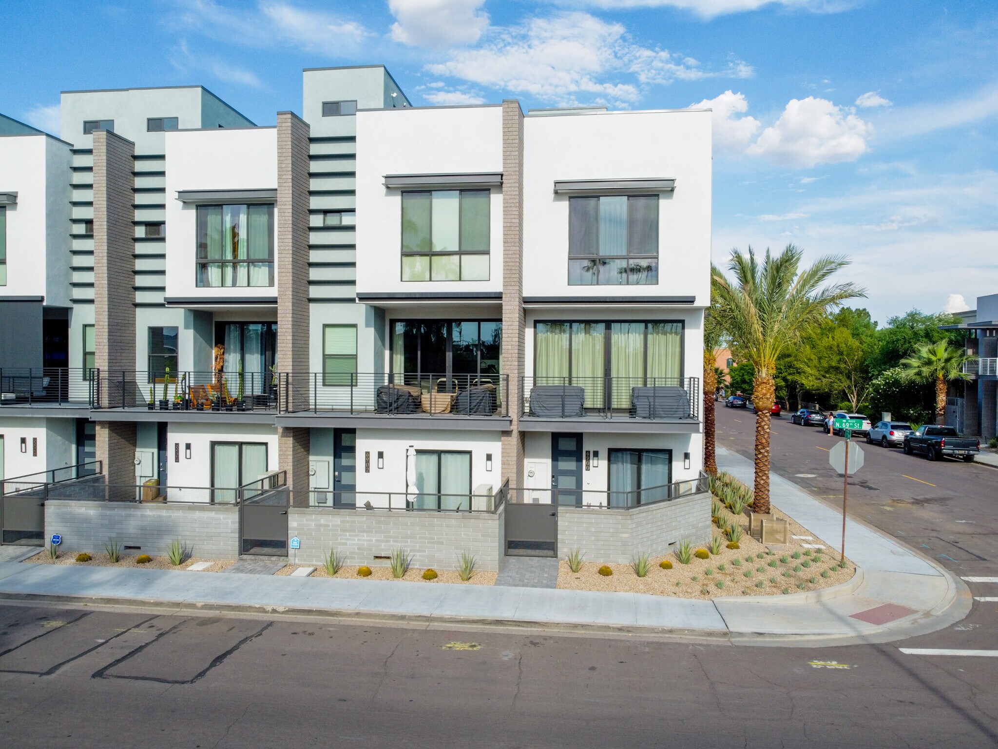 6900 East 1st Ave, Scottsdale, AZ à vendre Photo de l’immeuble– Image 1 sur 44