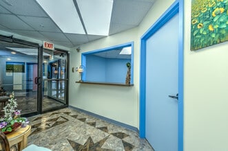 4211 N Cicero Ave, Chicago, IL à louer Photo intérieure– Image 1 sur 5