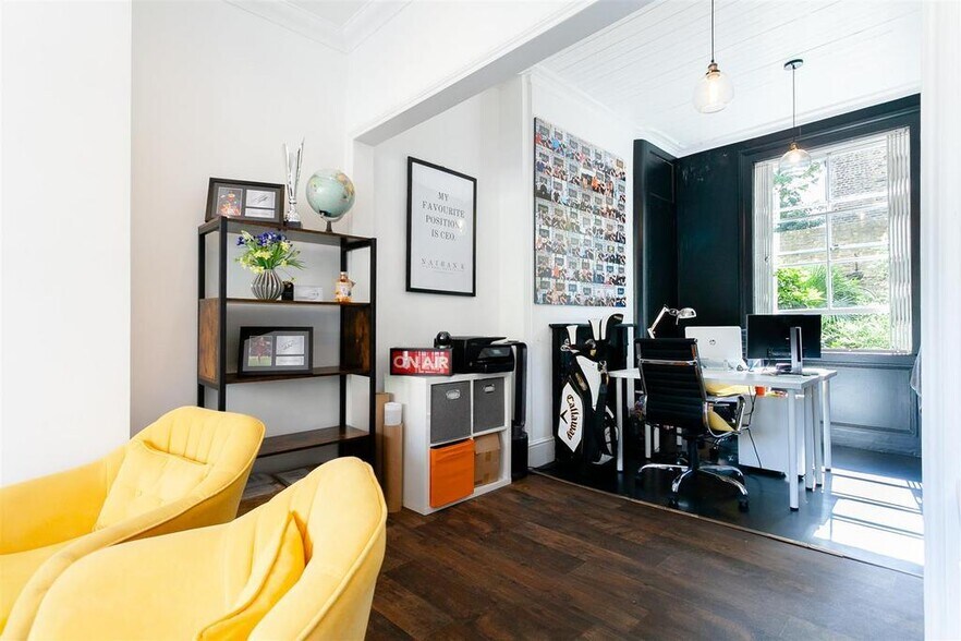 63 Amwell St, Londres à louer - Photo de l’immeuble – Image 2 sur 5