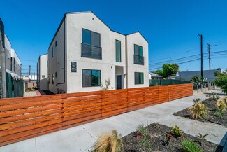 Plus de détails pour 5622 Willowcrest Ave, North Hollywood, CA - Logement à vendre