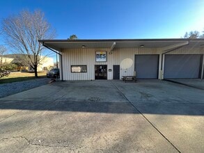 321 Marble Mill Rd NW, Marietta, GA à louer Photo de l’immeuble– Image 2 sur 26