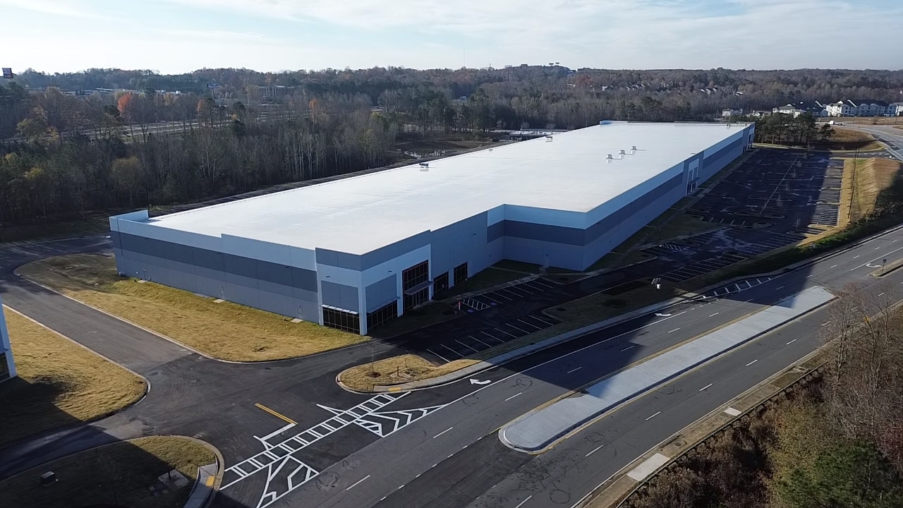 4851 Thurmon Tanner Pky, Flowery Branch, GA à louer Photo de l’immeuble– Image 1 sur 4