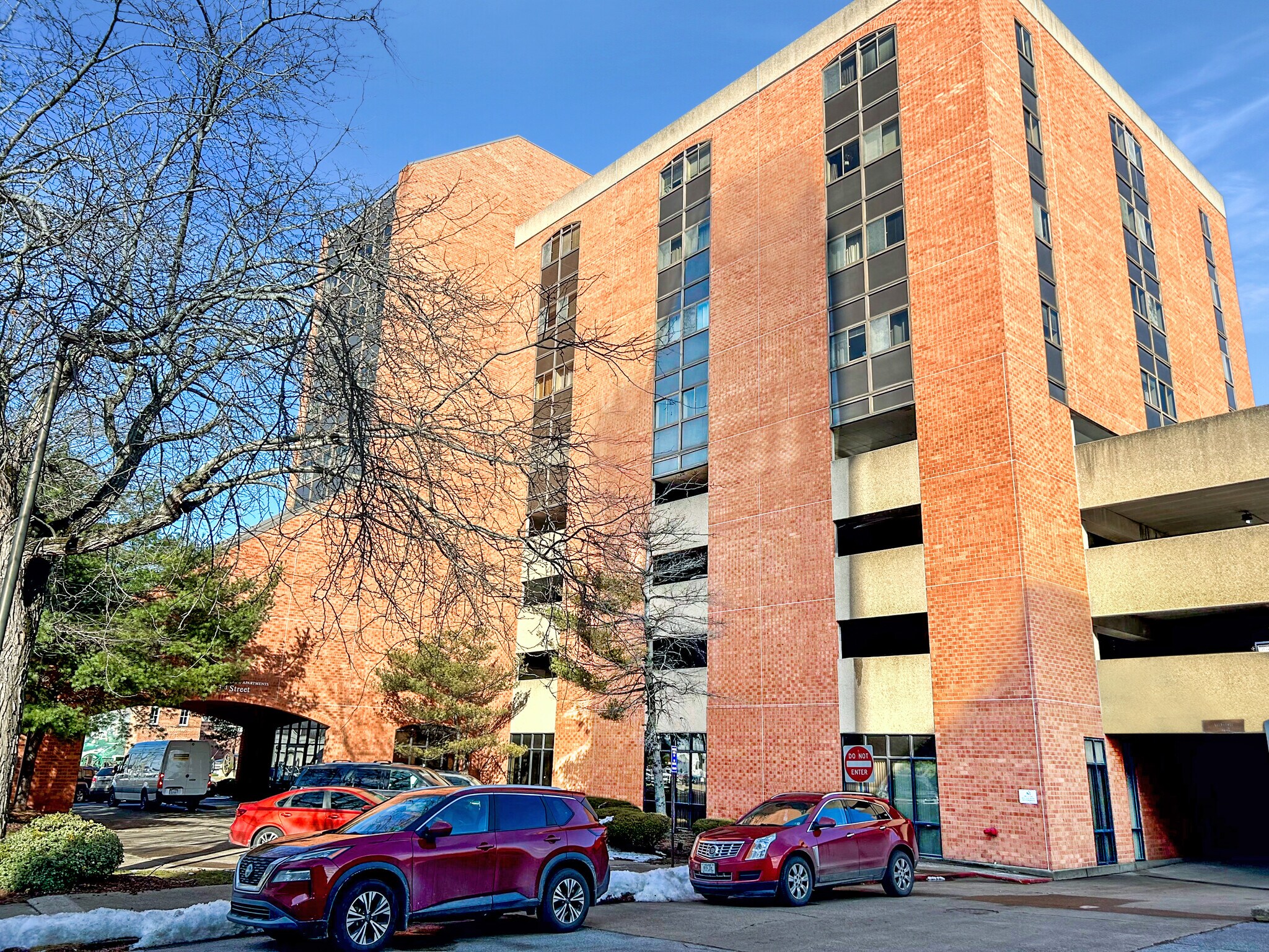 201 3rd St, Parkersburg, WV à vendre Photo principale– Image 1 sur 36