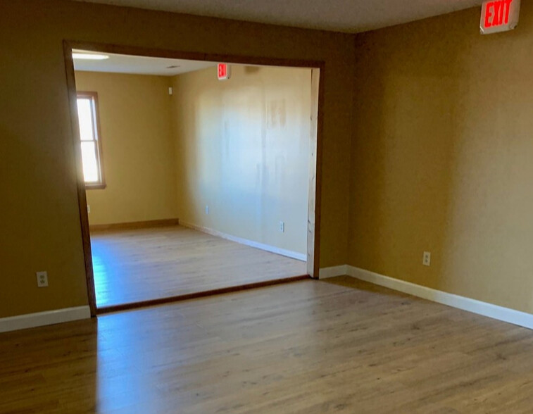 6120 Augusta Rd, Greenville, SC à vendre - Photo intérieure – Image 3 sur 13