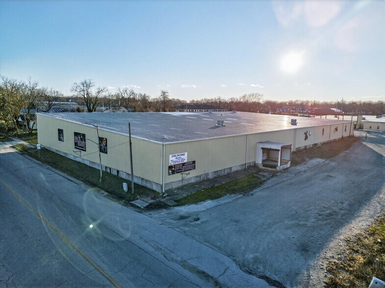 102 W Front St, Mountain Grove, MO à vendre - Photo de l’immeuble – Image 3 sur 20