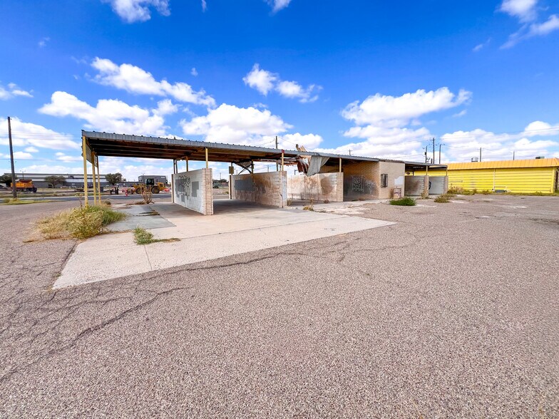 521 W Murphy St, Odessa, TX à vendre - Photo de l’immeuble – Image 2 sur 9