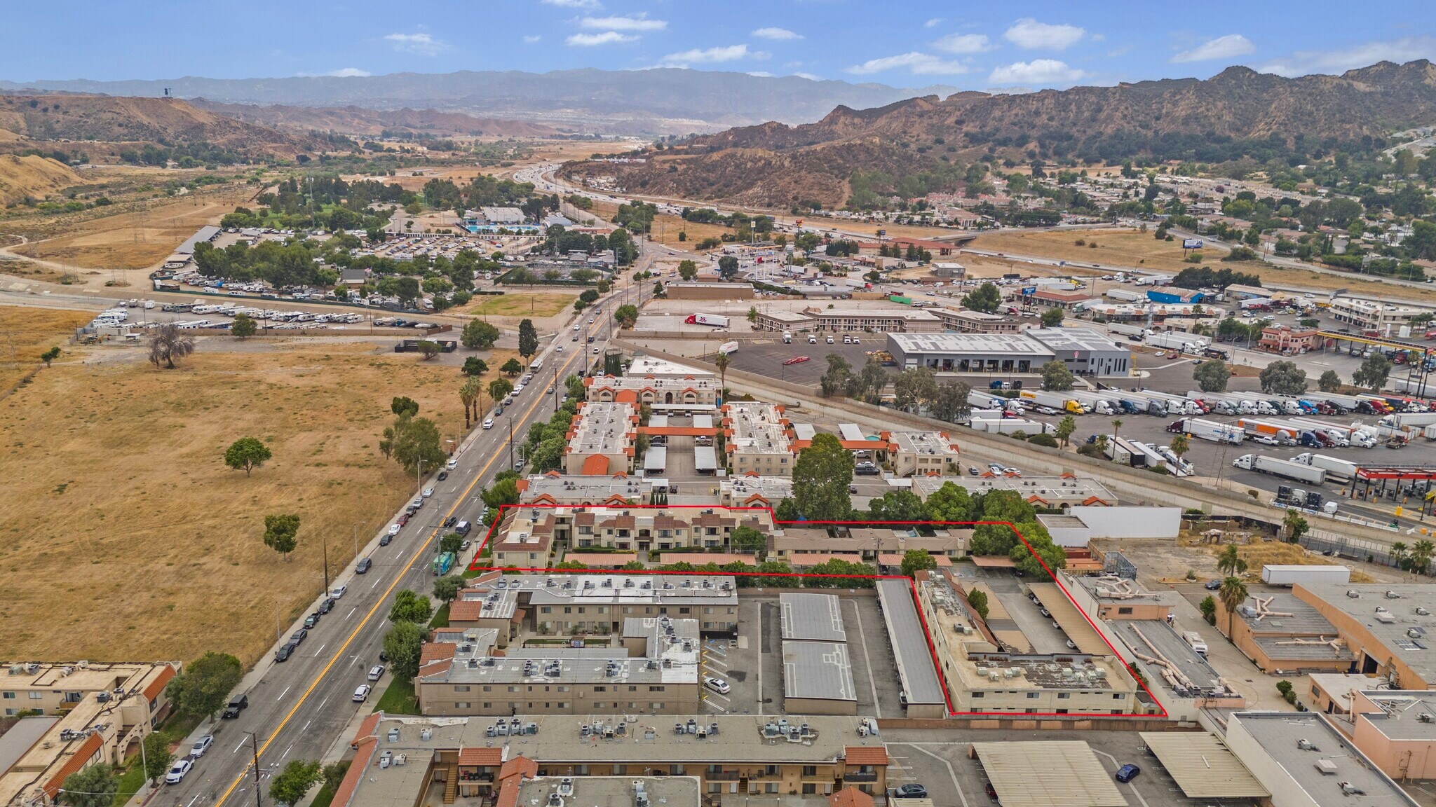 31701 Ridge Route Rd, Castaic, CA à vendre Aérien– Image 1 sur 9