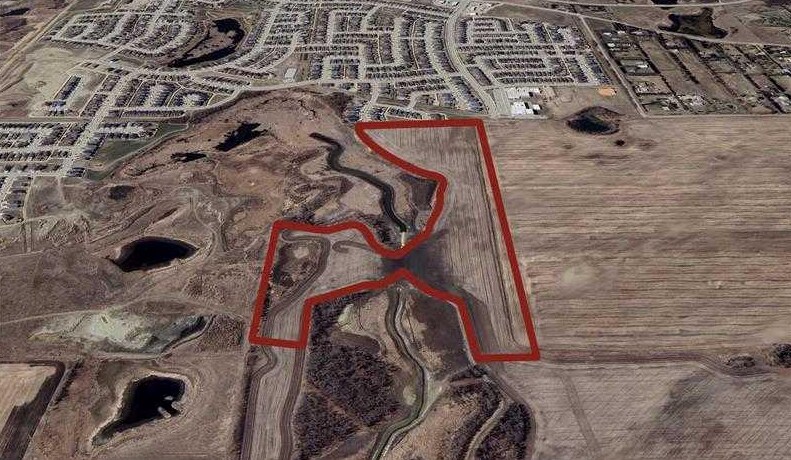 Coachill St, Blackfalds, AB à vendre - Aérien – Image 2 sur 3