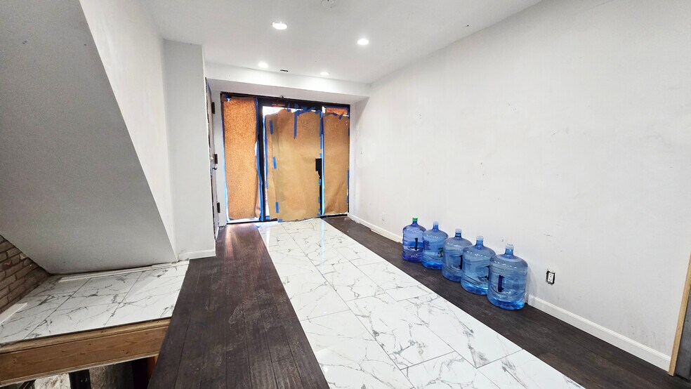 144 Nevins St, Brooklyn, NY à louer - Photo intérieure – Image 2 sur 5