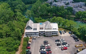 911 Creekside Ct, Helena, AL - Vue aérienne  vue de carte - Image1