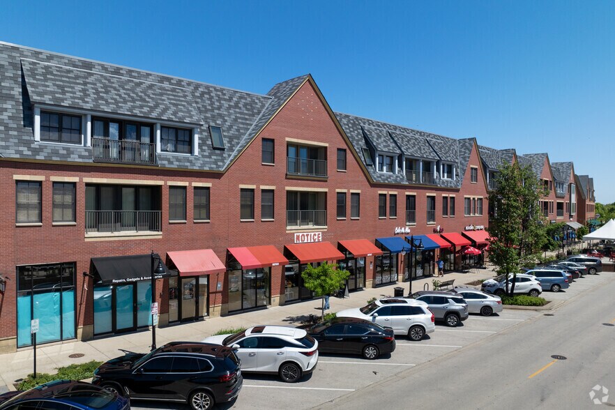 1991 Tower Dr, Glenview, IL à vendre - Photo de l’immeuble – Image 3 sur 33