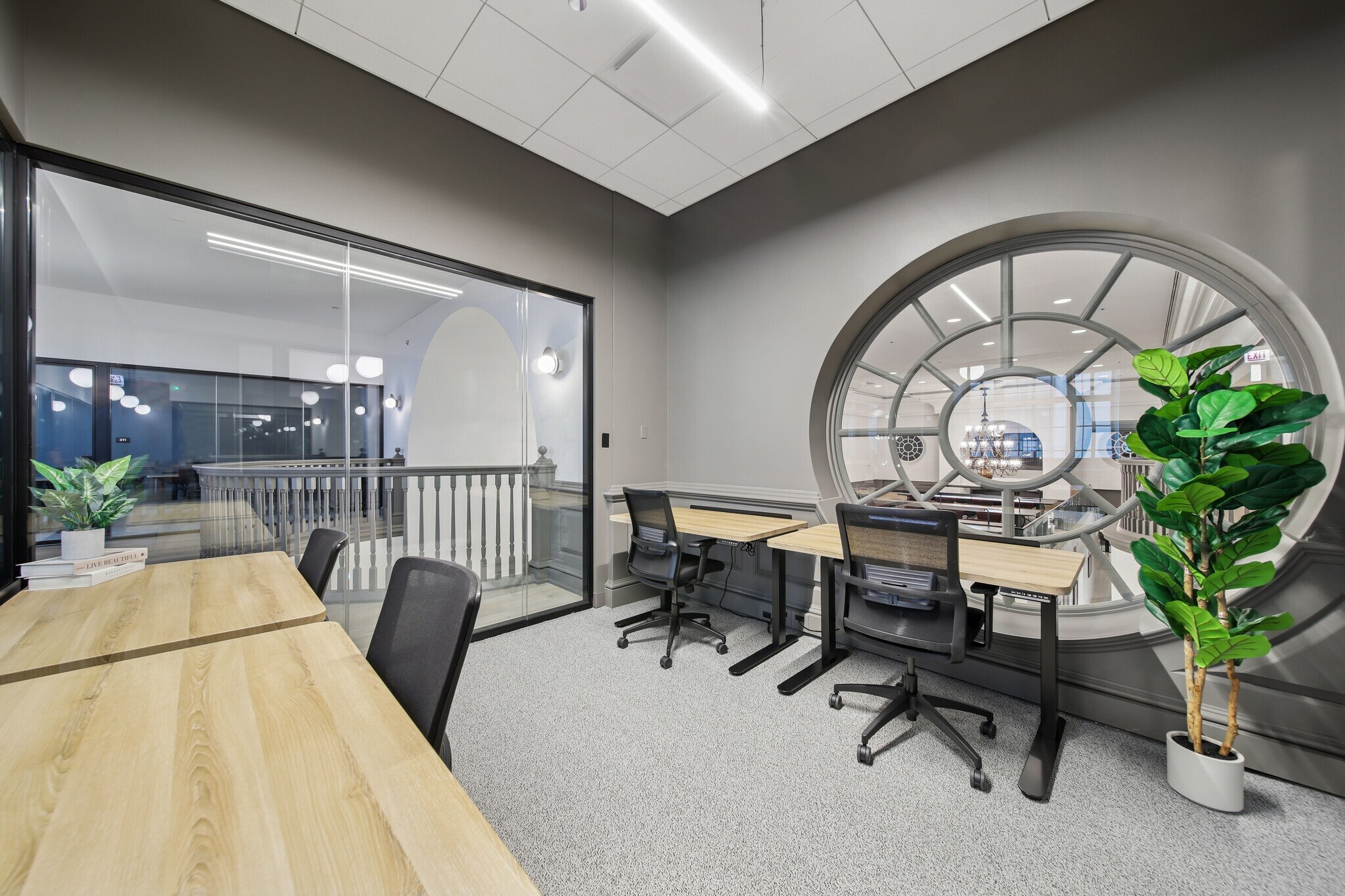 33 N LaSalle St, Chicago, IL à louer Photo principale– Image 1 sur 24