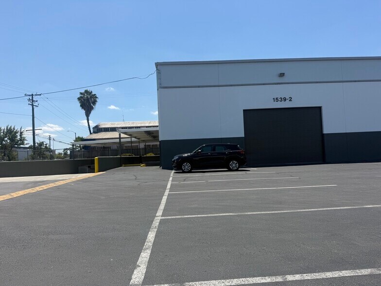 1539-1553 Greenwood Ave, Montebello, CA à louer - Photo de l’immeuble – Image 2 sur 6