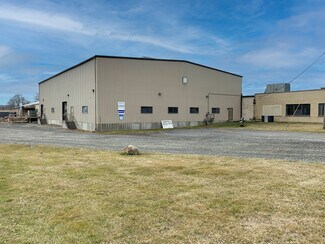 Plus de détails pour 351 New Whitfield St, Guilford, CT - Industriel/Logistique à louer