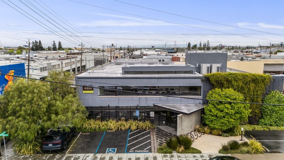 1401 Old County Rd, San Carlos, CA à vendre - Photo de l’immeuble – Image 3 sur 51