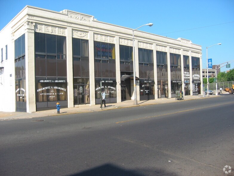 1064-1070 Clinton Ave, Irvington, NJ à vendre - Photo de l’immeuble – Image 3 sur 16