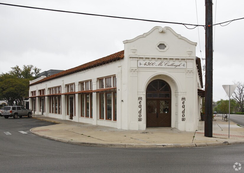 4300 McCullough Ave, San Antonio, TX à louer - Photo de l’immeuble – Image 2 sur 5