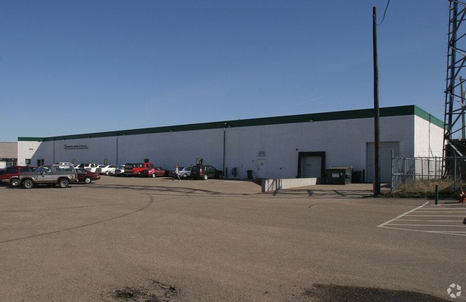 795 Vandalia St, Saint Paul, MN à louer - Photo de l’immeuble – Image 2 sur 8