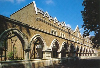 Plus de détails pour 5 Kensington Church St, Londres - Bureau à louer