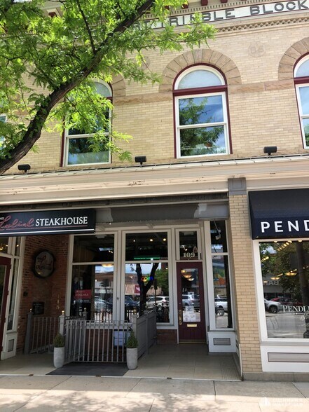 107-113 S College Ave, Fort Collins, CO à louer - Photo de l’immeuble – Image 2 sur 4
