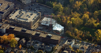 387 N Old Woodward Ave, Birmingham, MI - Vue aérienne  vue de carte - Image1